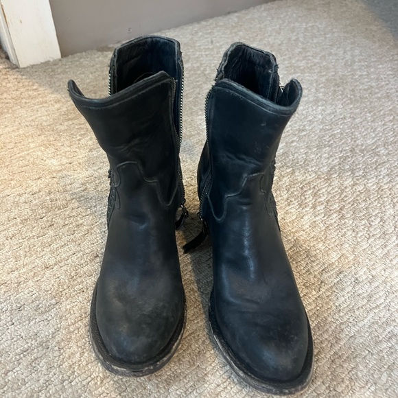 Lane Plain Jane shortie boots. Only worn once. - Picture 2 of 5